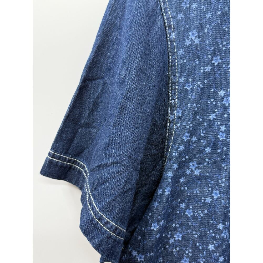 CM Shapes Womens M Blue Chambray Denim Floral Button Front Shirt 100% Cotton - Picture 4 of 5